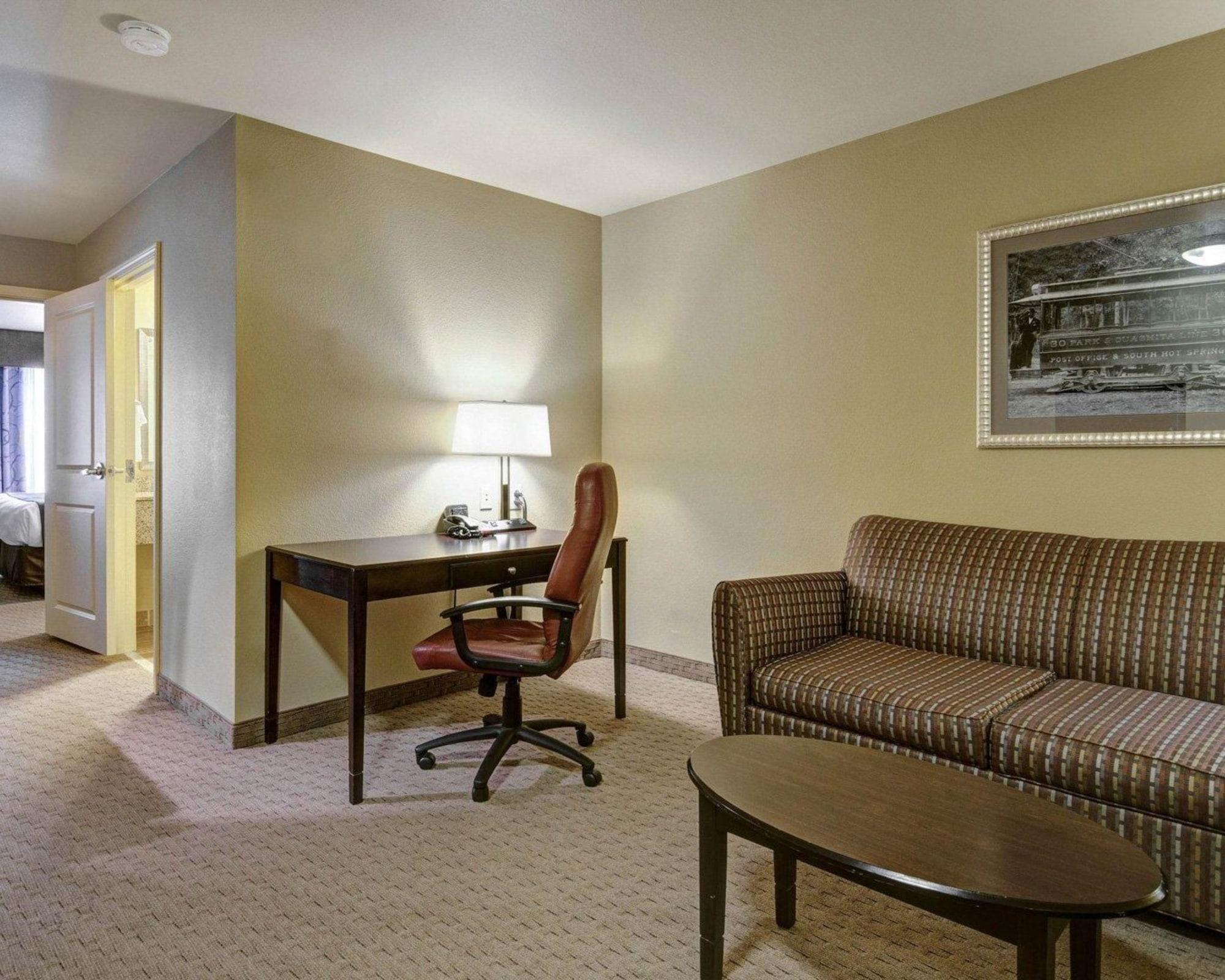 Comfort Suites Near Hot Springs Park Extérieur photo