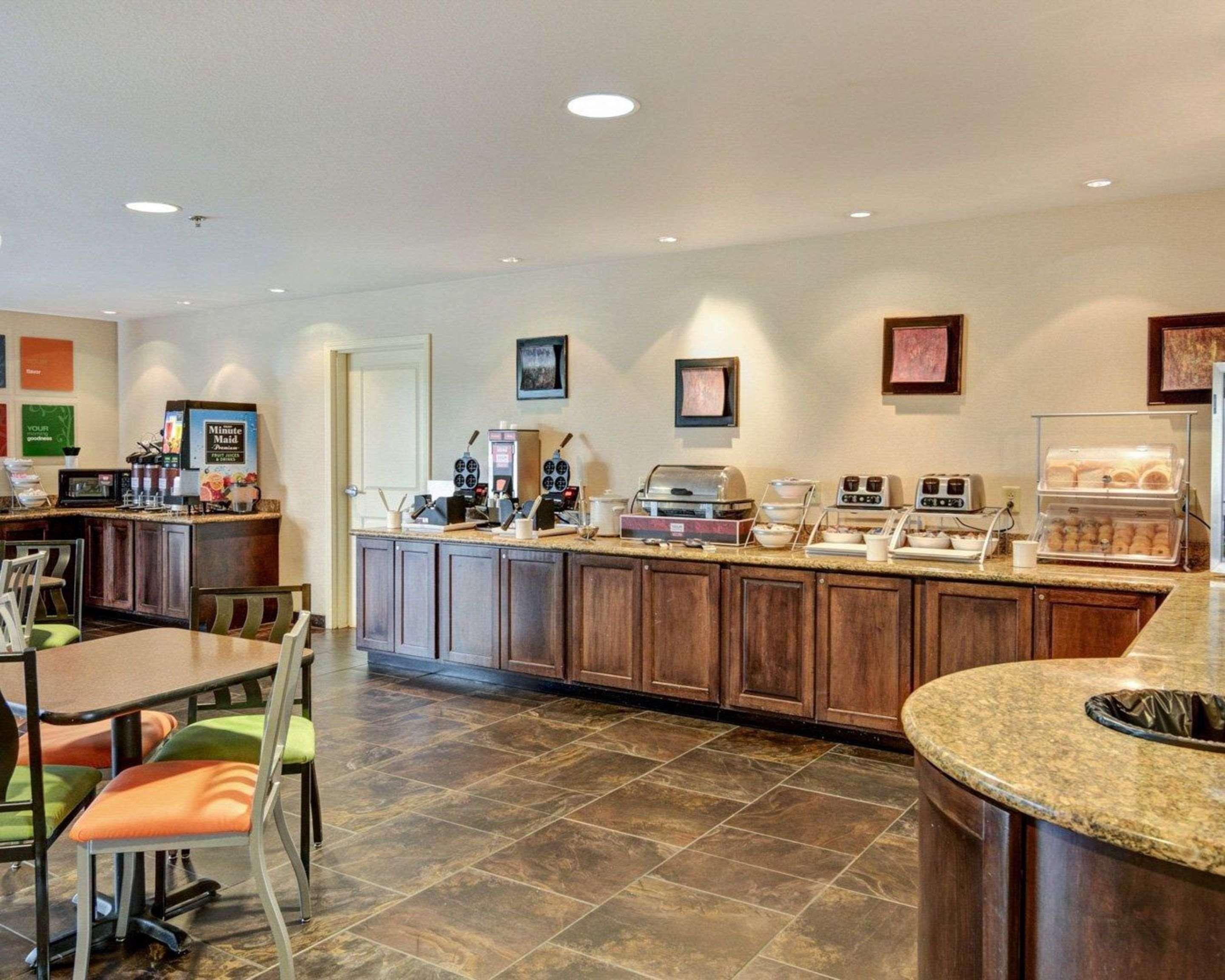 Comfort Suites Near Hot Springs Park Extérieur photo